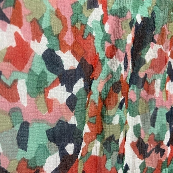 Tatuum Colorful Font Sleeveless Top - Picture 5 of 8